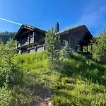 Feriehus With Views Of River And Mountains *