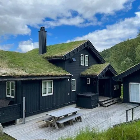 With Views Of River And Mountains * Dirdal