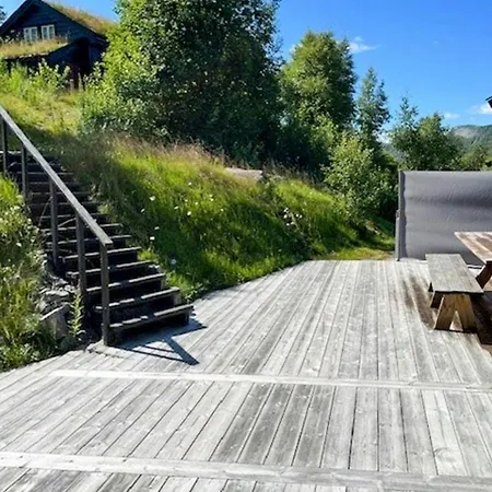度假居 With Views Of River And Mountains